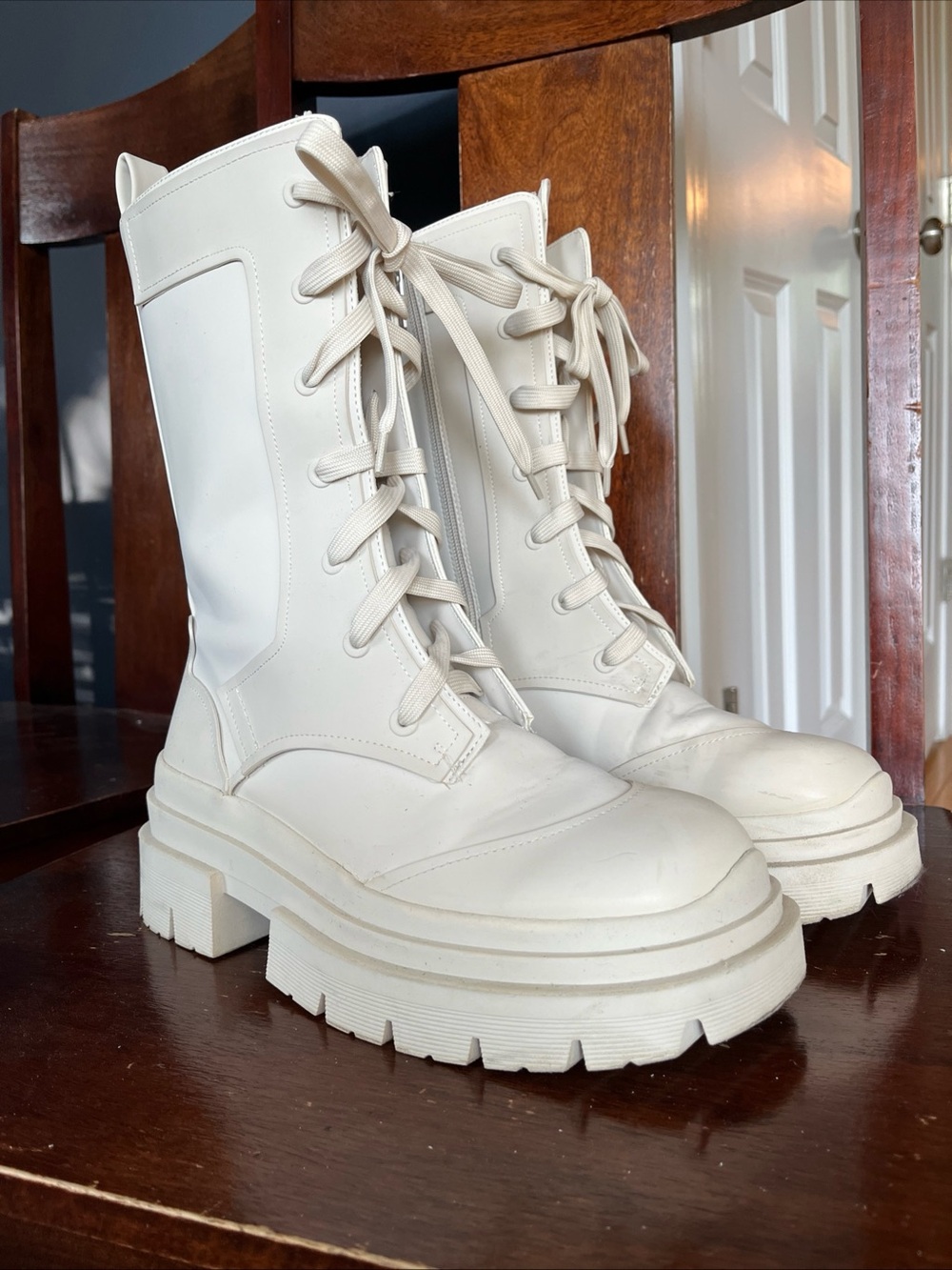 Zara white Lug sole utility Boots size 39